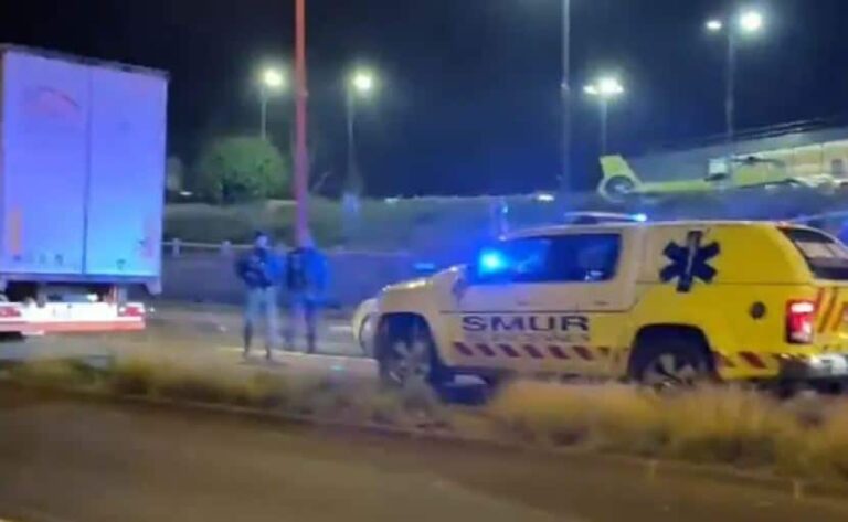 Γαλλία: Άνδρας σε αμόκ με τσεκούρι έσπειρε τον τρόμο σε σούπερ μάρκετ – Επιτέθηκε σε τρία άτομα και μετά αυτοτραυματίστηκε