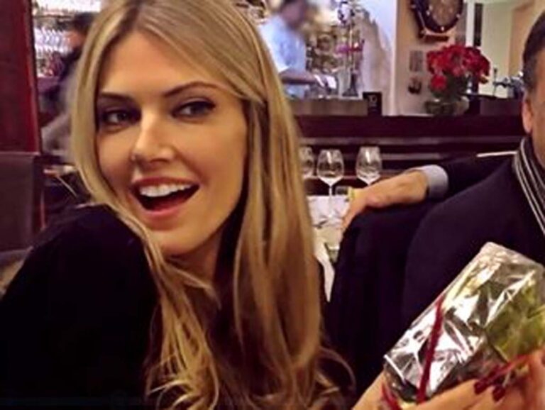 Όταν η Εύα Καϊλή έκανε γιορτές με όλο τον κόσμο στα πόδια της (εικόνες)