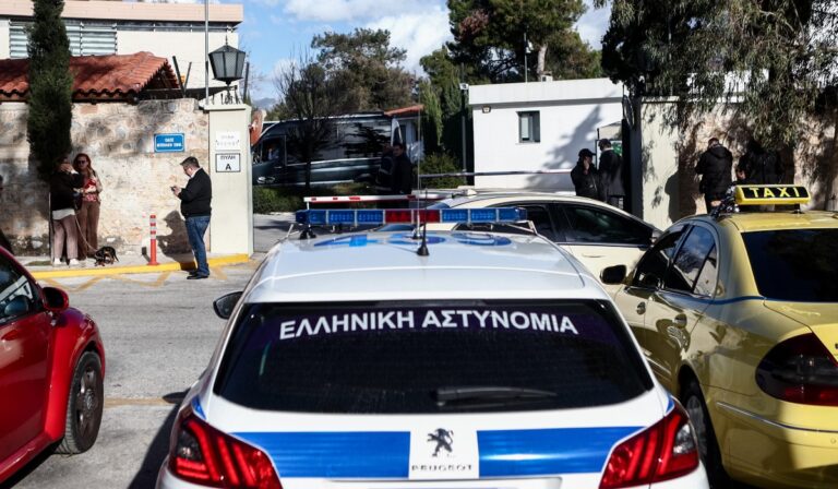 Κολλέγιο Αθηνών: «Πού βρίσκονται οι τάξεις του Λυκείου;» ρώτησαν οι εξωσχολικοί με τα μαχαίρια έναν μαθητή