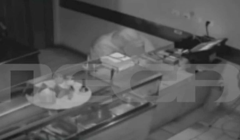 Βίντεο – ντοκουμέντο από διάρρηξη στη Θεσσαλονίκη: Μπήκαν σε εστιατόριο και άρπαξαν τα χρήματα από την ταμειακή 