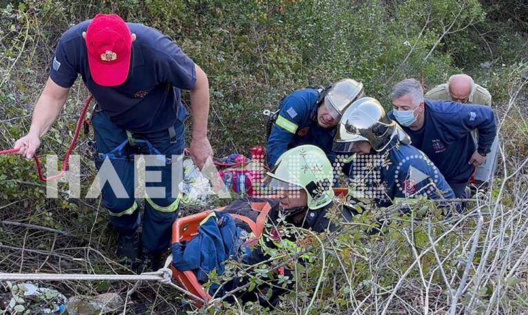 Ηλεία: Βίντεο με τη δραματική διάσωση του οδηγού που έπεσε σε γκρεμό 30 μέτρων