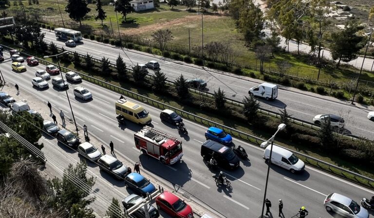 Τροχαίο στη Λεωφόρο Βουλιαγμένης – Κίνηση στο ρεύμα προς Αθήνα