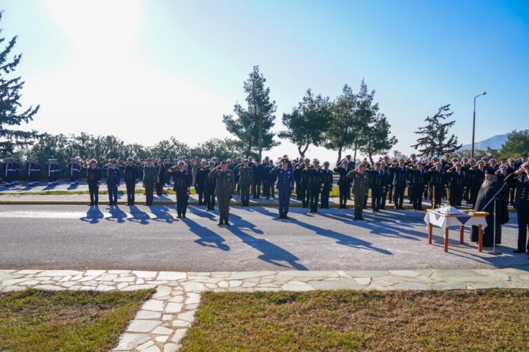 Ένοπλες Δυνάμεις: Πραγματοποιήθηκε το ετήσιο μνημόσυνο Πεσόντων Αεροπορίας Ναυτικού (εικόνες)