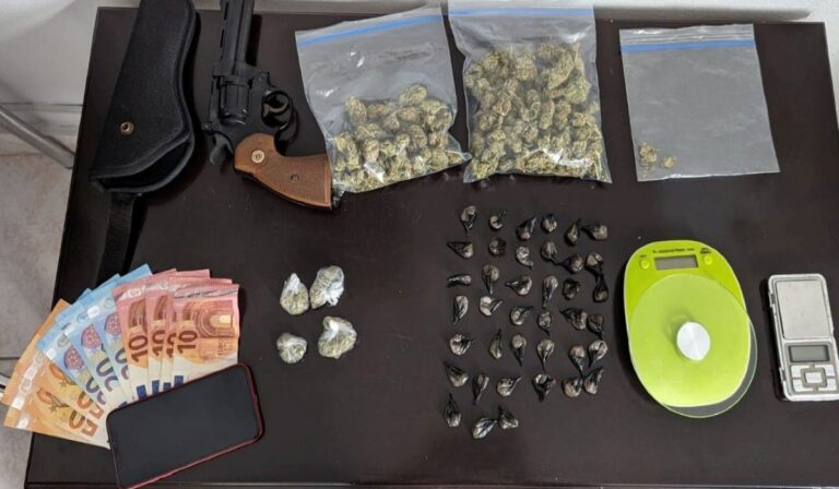 Κρήτη: 24χρονος ετοιμαζόταν να «ρίξει» κοκαΐνη στην αγορά – Συνελήφθη με 39 φιξάκια