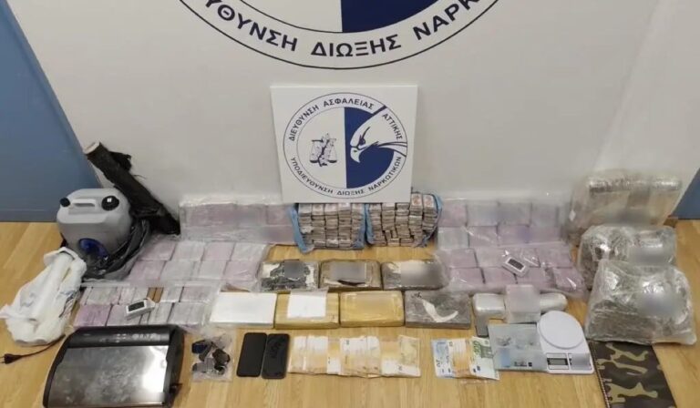 Πεύκη: Έτσι συνέλαβε η ΕΛ.ΑΣ τον ντίλερ με τα 7.500 κιλά κοκαΐνης – Αναζητούν το «πλούσιο» πελατολόγιο του