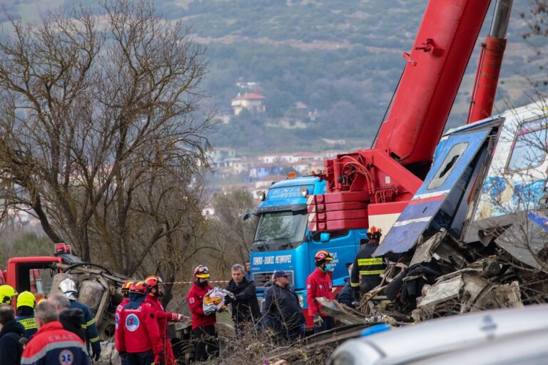 Τραγωδία στα Τέμπη: Φωτογραφία-ντοκουμέντο από το τρίτο βαγόνι λίγο πριν τη φονική σύγκρουση – Ήταν γεμάτο παιδιά