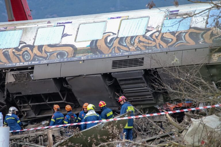 Τραγωδία στα Τέμπη: Τηλεφωνική επικοινωνία Θεοδωρικάκου-Σοϊλού