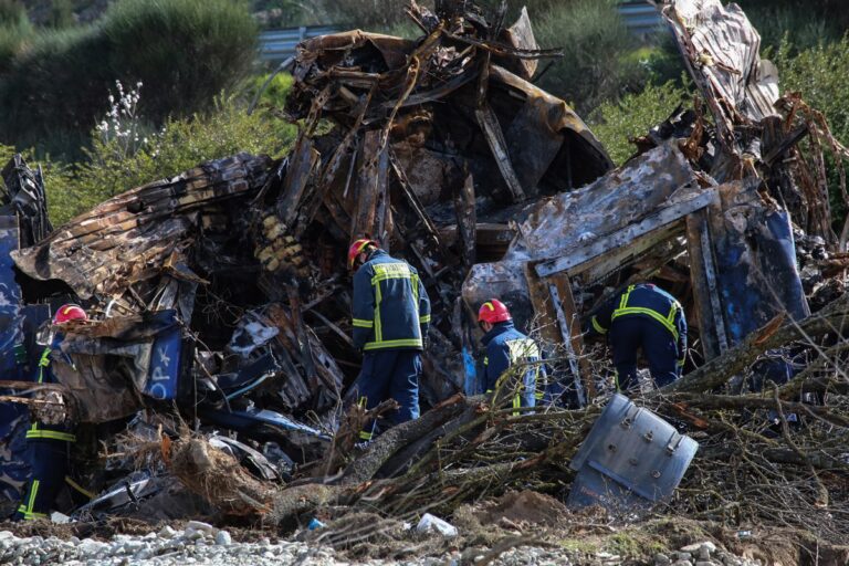 Τέμπη: Ανατριχιάζουν τα λόγια του πατέρα της αδικοχαμένης 36χρονης – «Τι μπορούμε να πούμε στα παιδιά που έχασαν τη μάνα τους;»