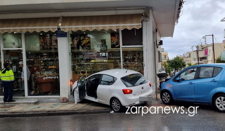 Τροχαίο στα Χανιά – Αυτοκίνητο καρφώθηκε σε φούρνο