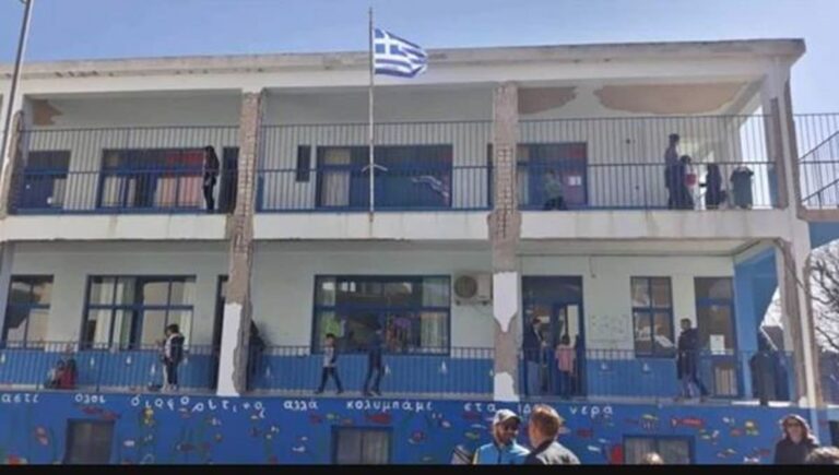 Άκης Τσελέντης: Προειδοποιεί για τη Χίο: «Σε περίπτωση σεισμού θα βιώσουμε νέα Τέμπη» (εικόνες)