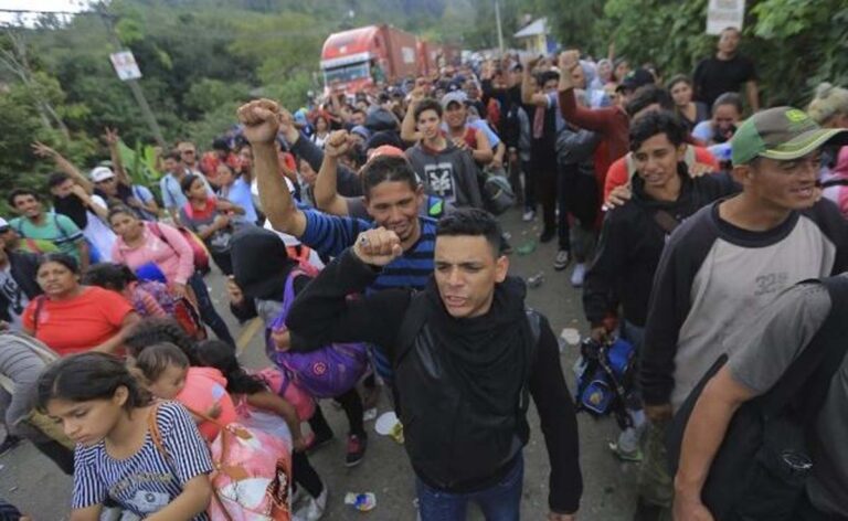 Μεξικό: Διακινητές έβαλαν και εγκατέλειψαν 200 ανθρώπους σε φορτηγό – «Ακούγαμε ουρλιαχτά»