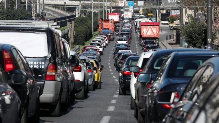 Καραμπόλα 6 οχημάτων στην Εθνική Οδό Αθηνών – Λαμίας! (εικόνα)