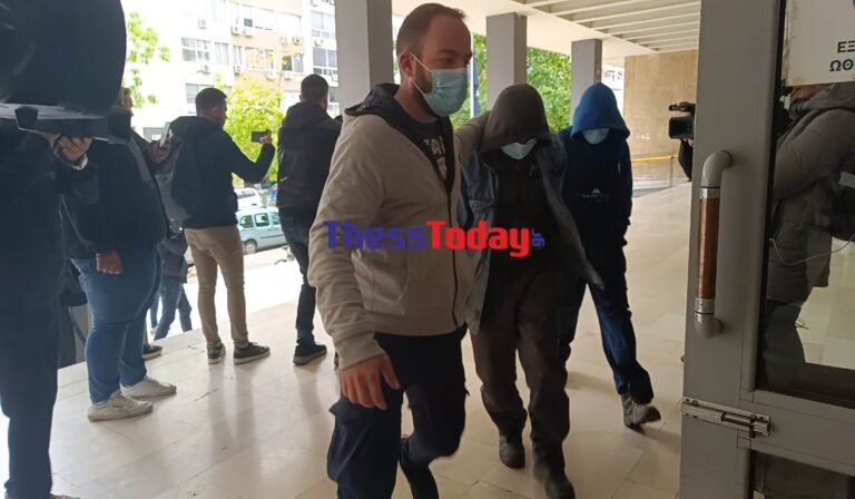 Θεσσαλονίκη: Δίωξη για δύο κακουργήματα στους 10 συλληφθέντες του κυκλώματος με τα 100 κιλά κοκαΐνης (βίντεο)