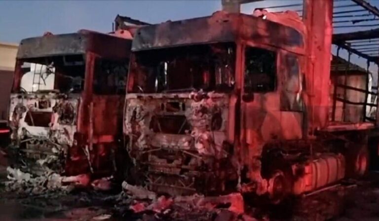 Ασπρόπυργος: Βίντεο ντοκουμέντο λίγα δευτερόλεπτα μετά την επίθεση στο βενζινάδικο – Στο μικροσκόπιο των Αρχών οι κάμερες ασφαλείας