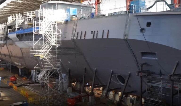 Γαλλία: Έτσι κατασκευάζονται οι ελληνικές φρεγάτες Belh@rra – Αλλάζουν οι ισορροπίες στην Ανατολική Μεσόγειο (βίντεο)