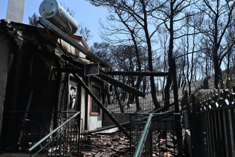 Φωτιές: Σε πλήρη εξέλιξη η διαδικασία για την προσωρινή φιλοξενία σε ξενοδοχεία πυρόπληκτων