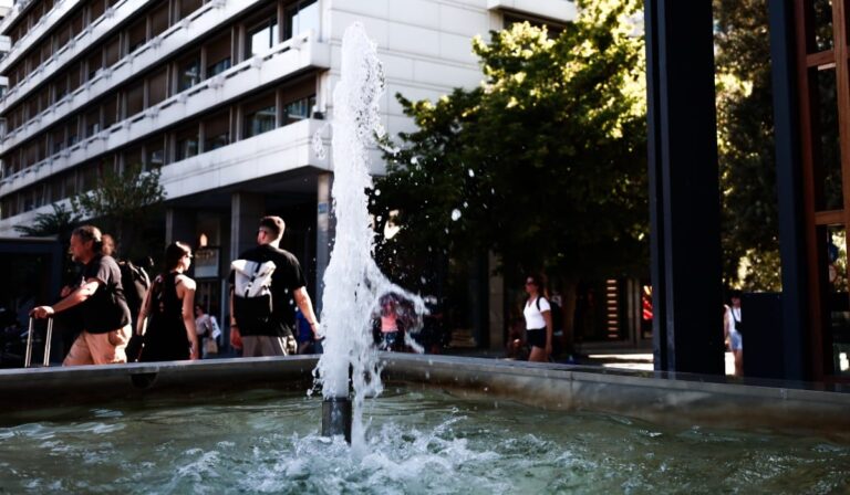 Σε ετοιμότητα ο μηχανισμός Πολιτικής Προστασίας της Περιφέρειας Αττικής λόγω τoυ επικείμενου καύσωνα