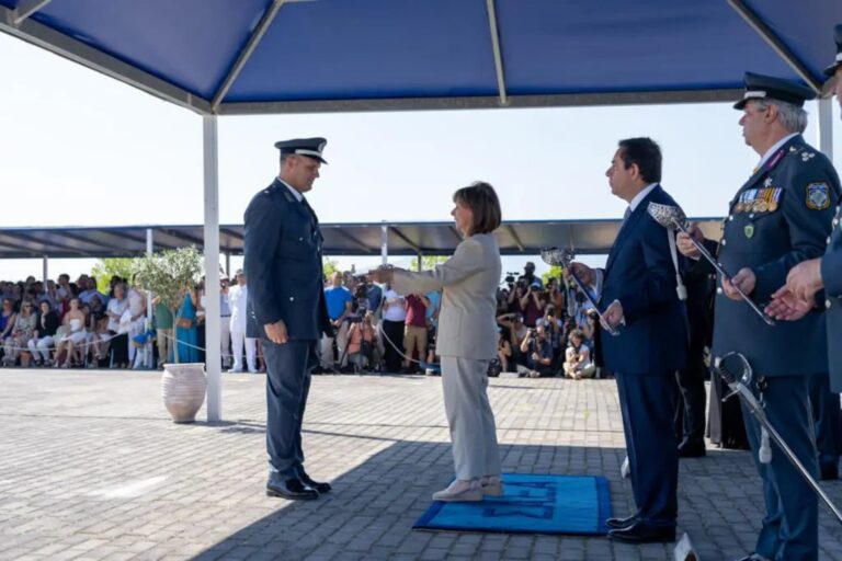 Ορκίστηκαν οι νέοι Υπαστυνόμοι Β΄ της Ελληνικής Αστυνομίας, σε τελετή στη Σχολή Αξιωματικών (εικόνες)