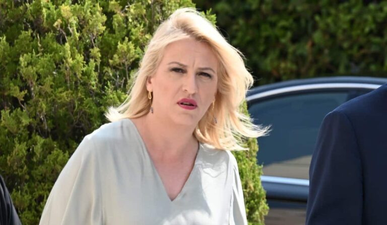 Μάτι: Στη Βουλή η δικογραφία για τη Ρένα Δούρου για το αίτημα άρσης της ασυλίας