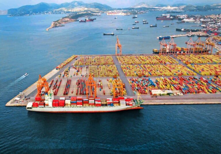 Πειραιάς: 64 κιλά κοκαΐνης εντοπίστηκαν σε κοντέινερ στο λιμάνι (βίντεο)