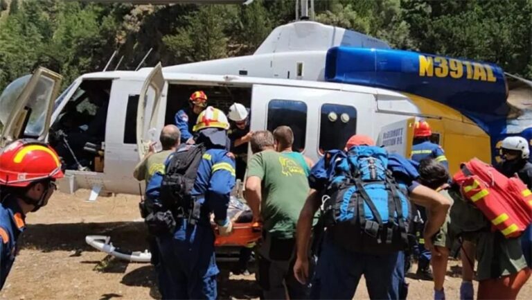 Χανιά: Διάσωση τουρίστα στο φαράγγι της Σαμαριάς – Ολονύχτια επιχείρηση