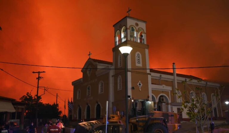 Φωτιά στην Αλεξανδρούπολη: Βρέθηκε άλλη μια απανθρακωμένη σορός μετανάστη στη Λευκίμμη – 19 συνολικά οι νεκροί