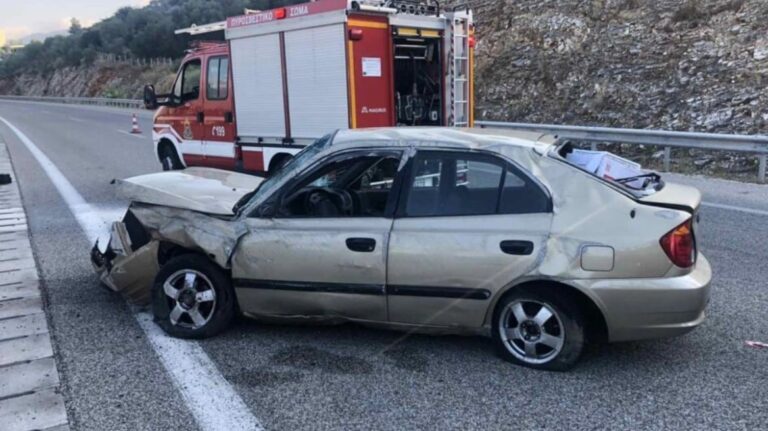 Τροχαίο με τραυματισμό τριμελούς οικογένειας στην Ιονία Οδό (εικόνες)