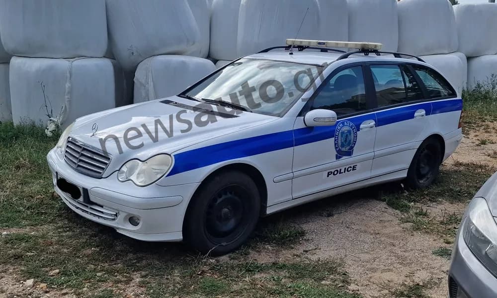 230919174107 mercedes c20 police car greece saribal
