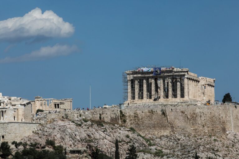 Ακρόπολη: Τι είπε στην αστυνομία ο Ρουμάνος για την κλοπή των μαρμάρων