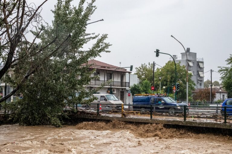 Εισαγγελική έρευνα για τις πλημμύρες στη Θεσσαλία – Στο «μικροσκόπιο» κονδύλια για αντιπλημμυρικά και έργα που δεν έγιναν