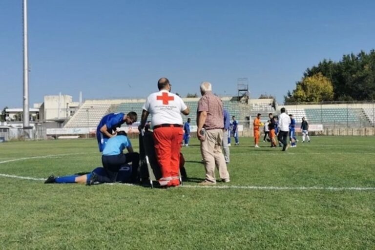 Στο κρατητήριο ο ποδοσφαιριστής του Εθνικού που γρονθοκοπήθηκε – Φωτό ντοκουμέντο από τη μπουνιά