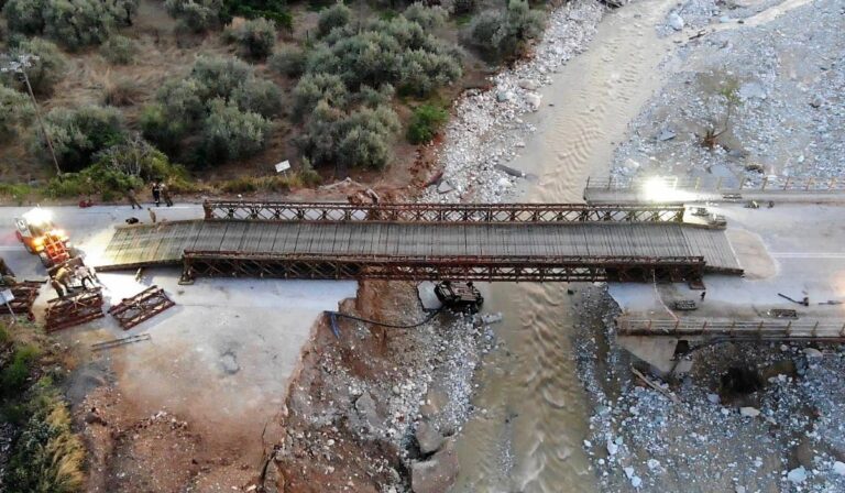 Αιτήματα στον στρατό για την τοποθέτηση και άλλων γεφυρών Μπέλεϋ σε περιοχές της Θεσσαλίας