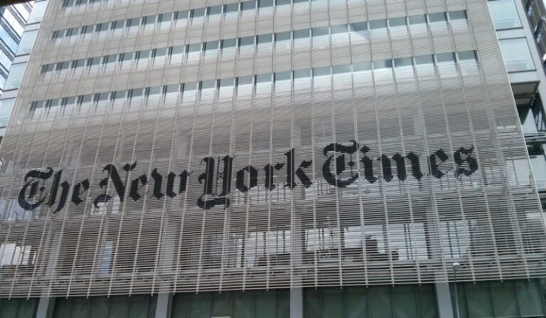 New York Times: «Σιωπηλή παραμένει η Βρετανία για τα Γλυπτά του Παρθενώνα»