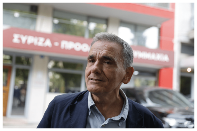 Τσακαλώτος σε Κασσελάκη: «Πάρε πίσω τις διαγραφές!»