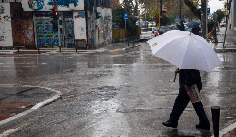 Έκτακτο δελτίο επιδείνωσης καιρού: Κακοκαιρία – εξπρές με βροχές και καταιγίδες μέχρι το απόγευμα του Σαββάτου