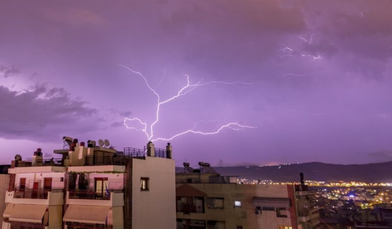 Καιρός-Meteo: Διαδοχικές ατμοσφαιρικές διαταραχές θα επηρεάσουν τη χώρα – Πότε θα χτυπήσει