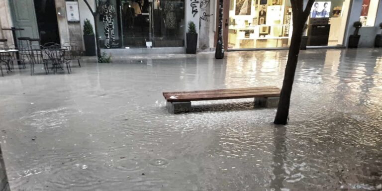 Κακοκαιρία στην Αχαΐα: Η Πυροσβεστική δέχθηκε 400 κλήσεις