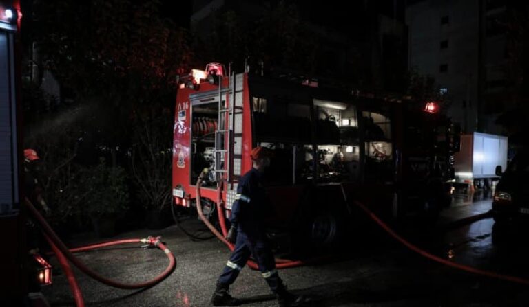 Ηράκλειο: Νεκρός ο οδηγός μηχανής που καταπλακώθηκε από αυτοκίνητο σε τροχαίο