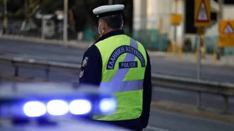 Τροχαίο στη λεωφόρο Αλεξάνδρας στο ύψος της Χαριλάου Τρικούπη – Προβλήματα στην κυκλοφορία