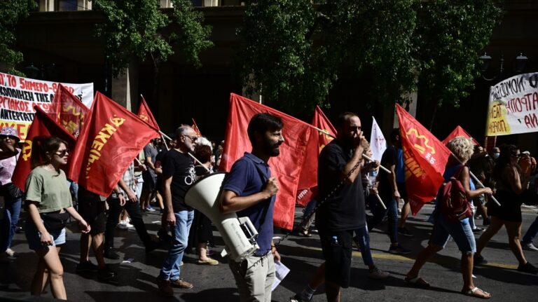 ΑΔΕΔΥ: Πανελλαδική στάση εργασίας την Πέμπτη – Τα αιτήματα