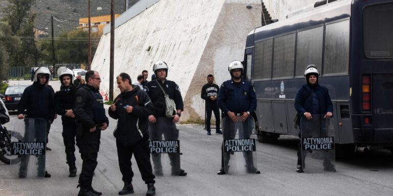 Οπαδική βία: Τη Δευτέρα (29/1) το χρονοδιάγραμμα για τα μέτρα στα γήπεδα – Τι ισχύει για κάμερες και ταυτοπροσωπία