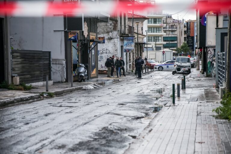 Πυροβολισμοί στο Γκάζι: «Με άλλο όνομα τον γνώρισα» είπε ο 33χρονος για τον καταζητούμενο πιστολέρο – Τι υποστήριξε στην κατάθεσή του