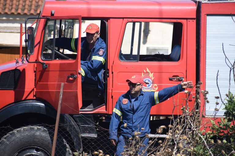 Ηράκλειο: Πυρκαγιά σε κεντρικό ψητοπωλείο μετά από διάρρηξη – Τι εξετάζουν οι Αρχές