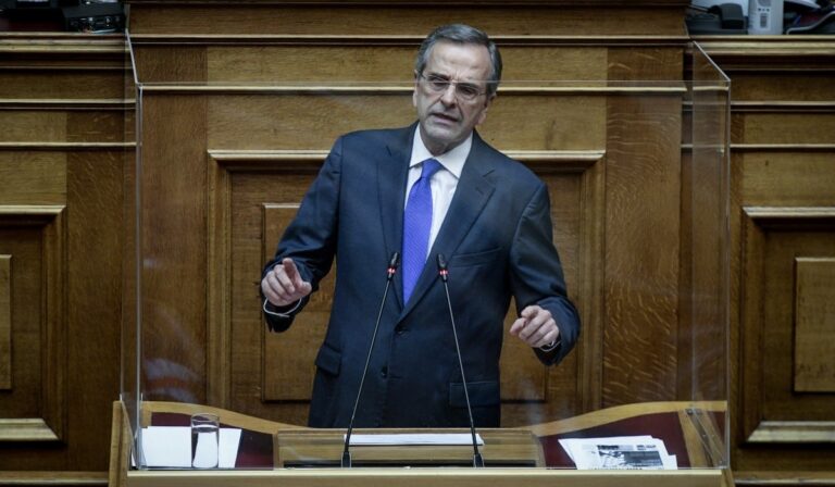 Τροπολογία: Η ενόχληση Σαμαρά για τις άδειες παραμονής σε παράνομους μετανάστες – Τι απαντά ο Γεωργιάδης