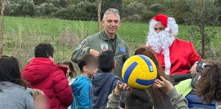 Χριστουγεννιάτικη εκδήλωση στην 116 Πτέρυγα Μάχης στον Άραξο για τα παιδιά του Σκαγιοπούλειου