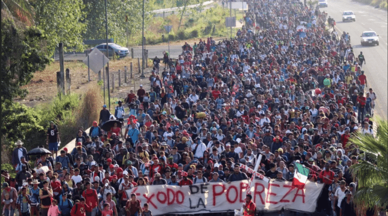 Μεξικό: «Τεράστιο» καραβάνι μεταναστών κατευθύνεται προς τα αμερικανικά σύνορα