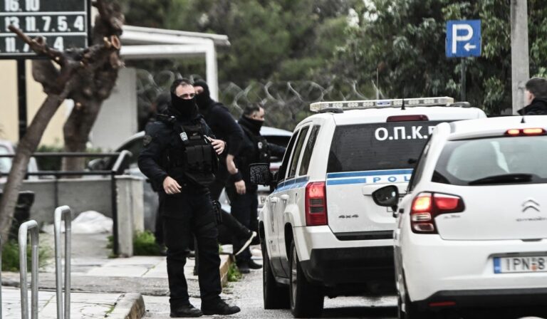 Οι αλλαγές μέσα στην Greek Mafia – Η ρωσόφωνη μαφία, τα λαθραία τσιγάρα και το λαθρεμπόριο καυσίμων