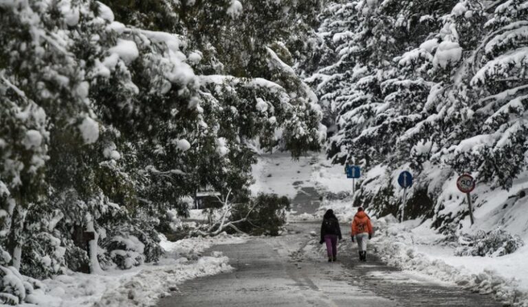 Καιρός: Ερχεται πολικό ψύχος από τη βόρεια Ευρώπη – Χιόνια και στην Αττική το Σαββατοκύριακο (βίντεο)