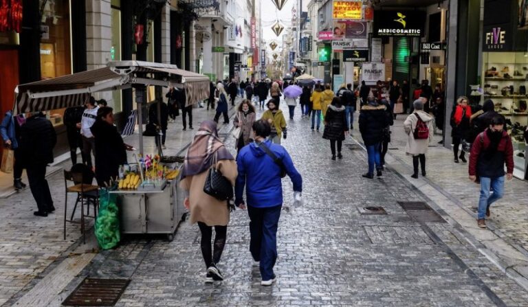 Βασιλακόπουλος: «Δεν θα εξαφανιστεί η πανδημία αν πάμε σε lockdown – Αναπόφευκτη η εξάπλωση της Όμικρον» (βίντεο)