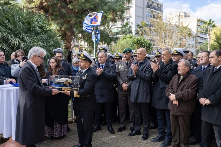 Ο Δήμος Πειραιά τίμησε τον ήρωα των Ιμίων Αντιναύαρχο Παναγιώτη Βλαχάκο